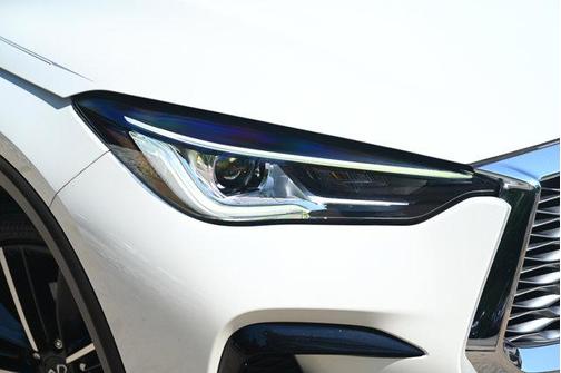 2023 INFINITI QX55 LUXE