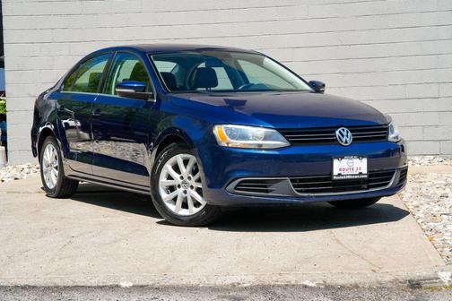 Tempest Blue Metallic 2014 Volkswagen Jetta Auto SE w/Connectivity