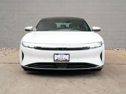 Stellar White Metallic 2023 Lucid Air Touring