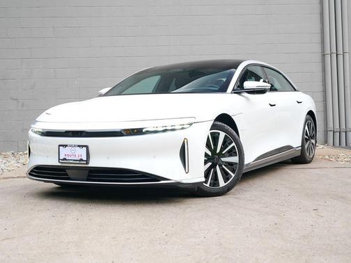 Stellar White Metallic 2023 Lucid Air Touring