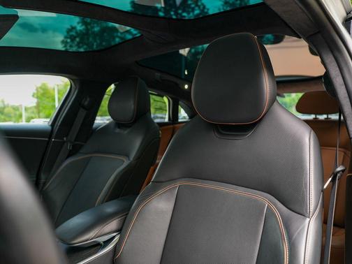 Stellar White Metallic 2023 Lucid Air Touring