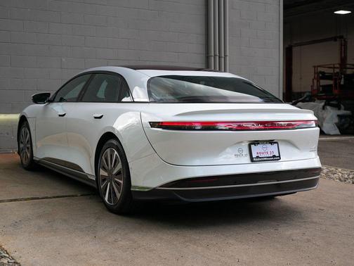 Stellar White Metallic 2023 Lucid Air Touring