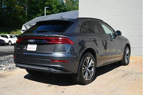 2020 Audi Q8 55 Premium
