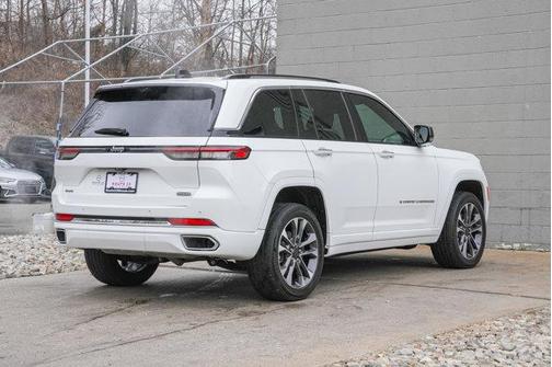 2023 Jeep Grand Cherokee Overland