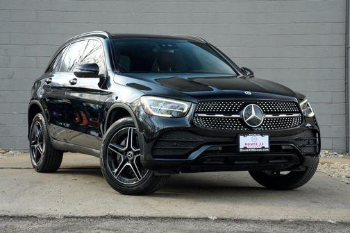 Black 2022 Mercedes-Benz GLC 300 4MATIC