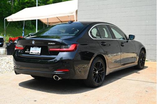 2024 BMW 330 i xDrive