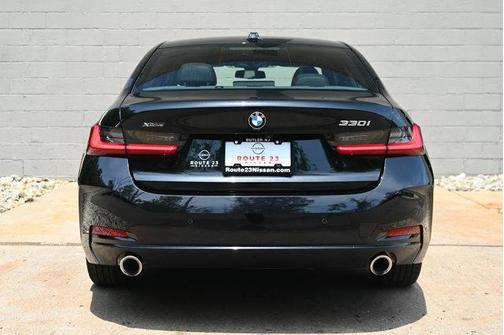 2024 BMW 330 i xDrive