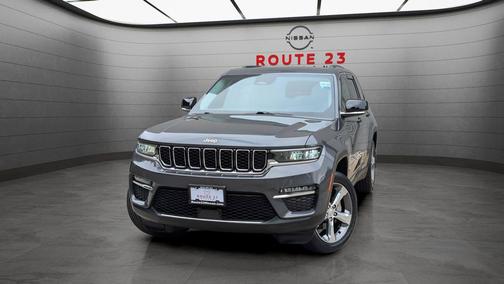 Baltic Gray Metallic Clearcoat 2022 Jeep Grand Cherokee Limited