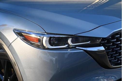 2025 Mazda CX-5 Carbon Edition