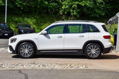 Polar White 2022 Mercedes-Benz AMG GLB 35 4MATIC