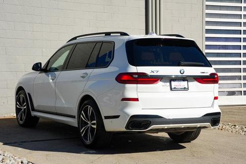 Alpine White 2022 BMW X7 xDrive40i