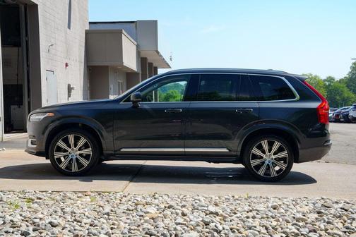 Savile Grey Metallic 2022 Volvo XC90 T6 Inscription