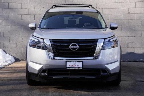 2023 Nissan Pathfinder SV 4WD