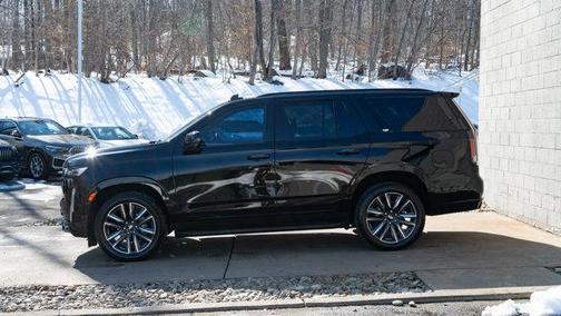 2023 Cadillac Escalade Sport