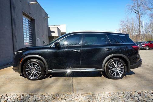 Mineral Black 2023 INFINITI QX60 SENSORY