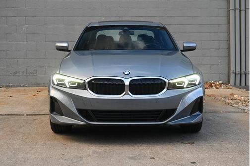 2024 BMW 330 xDrive