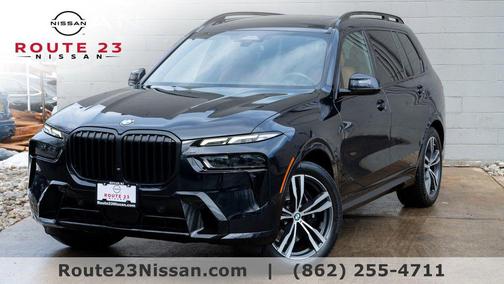 Carbon Black Metallic 2023 BMW X7 xDrive40i
