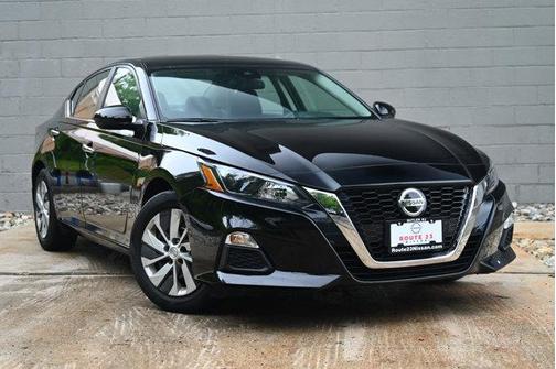 2022 Nissan Altima S FWD