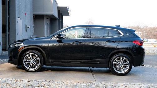 Black Sapphire Metallic 2019 BMW X2 xDrive28i