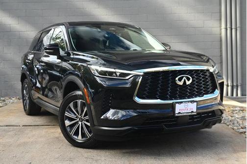 2023 INFINITI QX60 Pure