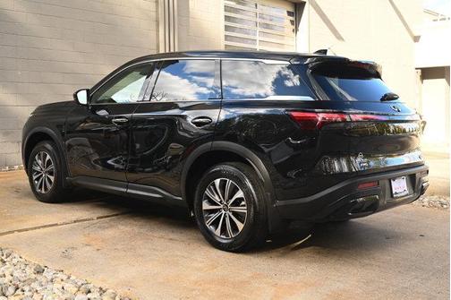 2023 INFINITI QX60 Pure