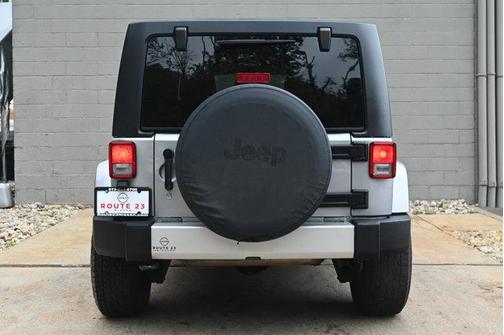 2013 Jeep Wrangler Unlimited Sahara