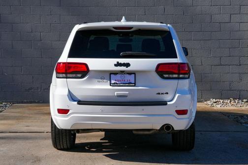 Bright White Clearcoat 2020 Jeep Grand Cherokee Altitude