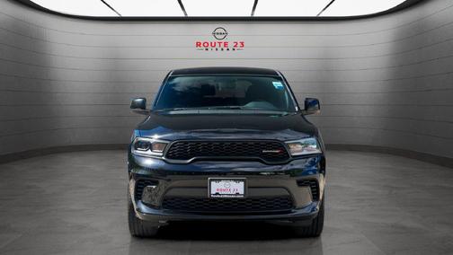DB Black Clearcoat 2026 Dodge Durango GT