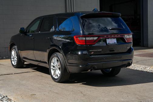DB Black Clearcoat 2026 Dodge Durango GT