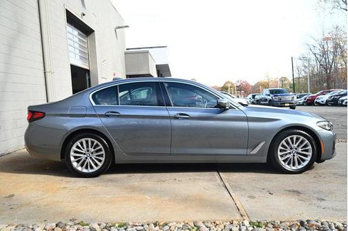 2022 BMW 530 i xDrive