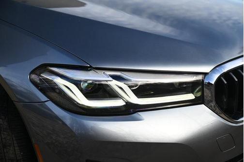 2022 BMW 530 i xDrive