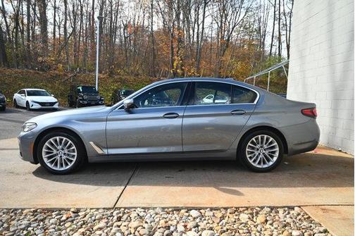 2022 BMW 530 i xDrive