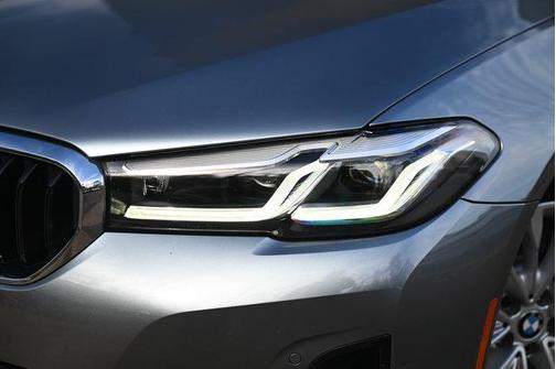 2022 BMW 530 i xDrive