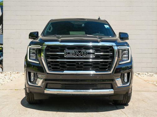 Onyx Black 2024 GMC Yukon SLT