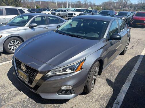 Gun Metallic 2021 Nissan Altima SR Intelligent AWD