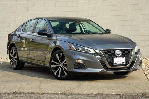 Gun Metallic 2021 Nissan Altima SR Intelligent AWD