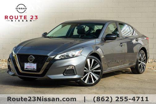 Gun Metallic 2021 Nissan Altima SR Intelligent AWD