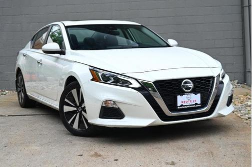 2022 Nissan Altima 2.5 SV