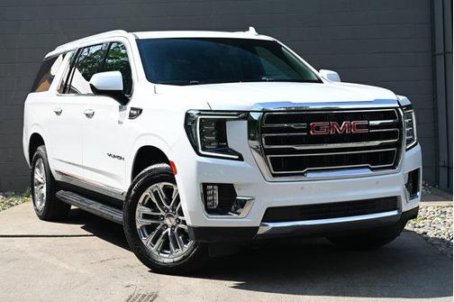 2022 GMC Yukon XL SLT