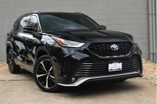 2022 Toyota Highlander XSE