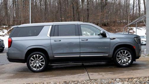 Satin Steel Metallic 2022 GMC Yukon XL SLT