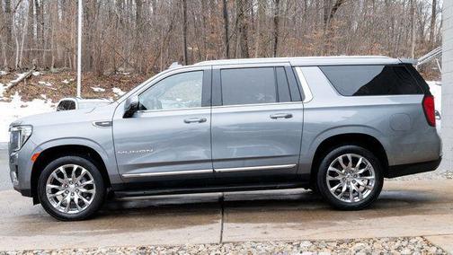 Satin Steel Metallic 2022 GMC Yukon XL SLT