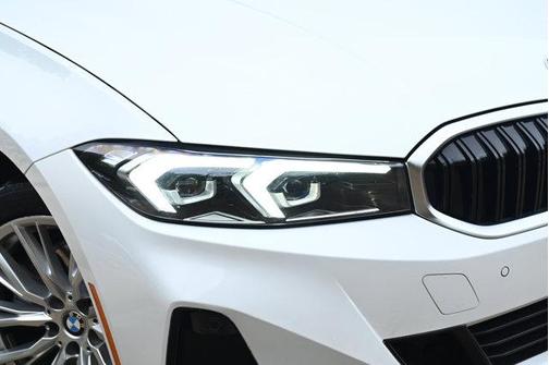 2024 BMW 330 i xDrive