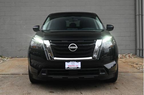 2024 Nissan Pathfinder S 4WD