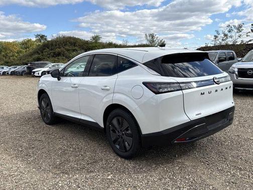 2026 Nissan Murano SL