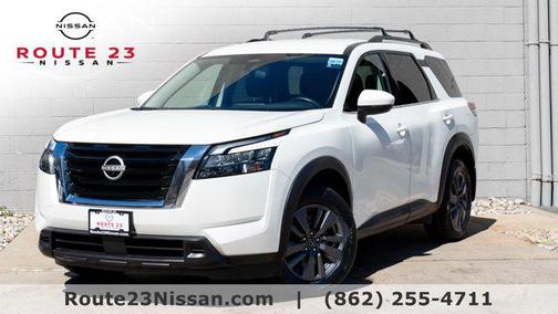 2023 Nissan Pathfinder SV 4WD