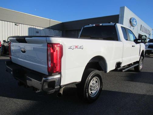 2023 Ford F-250 XL