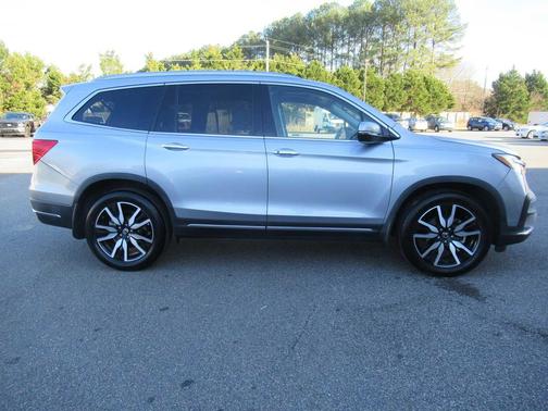 2019 Honda Pilot Elite