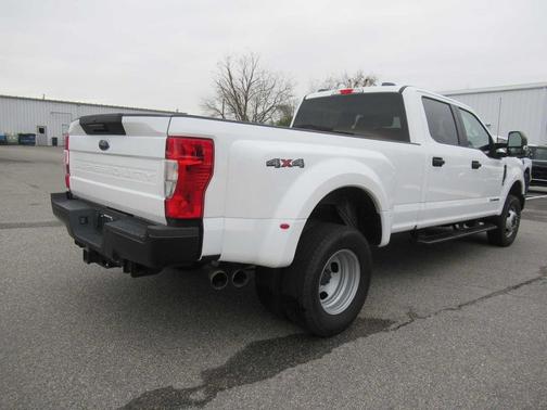 2022 Ford F-350 XL
