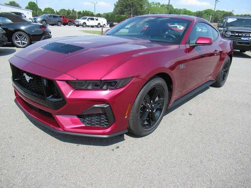 2025 Ford Mustang GT